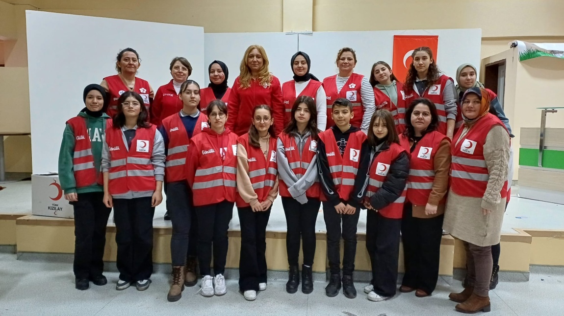 Öğrencilerimiz Çankırı Türk Kızılay’ı Kadın Gönüllüleri koordinesinde Korgun Sevgi Evlerini ziyaret ettiler.