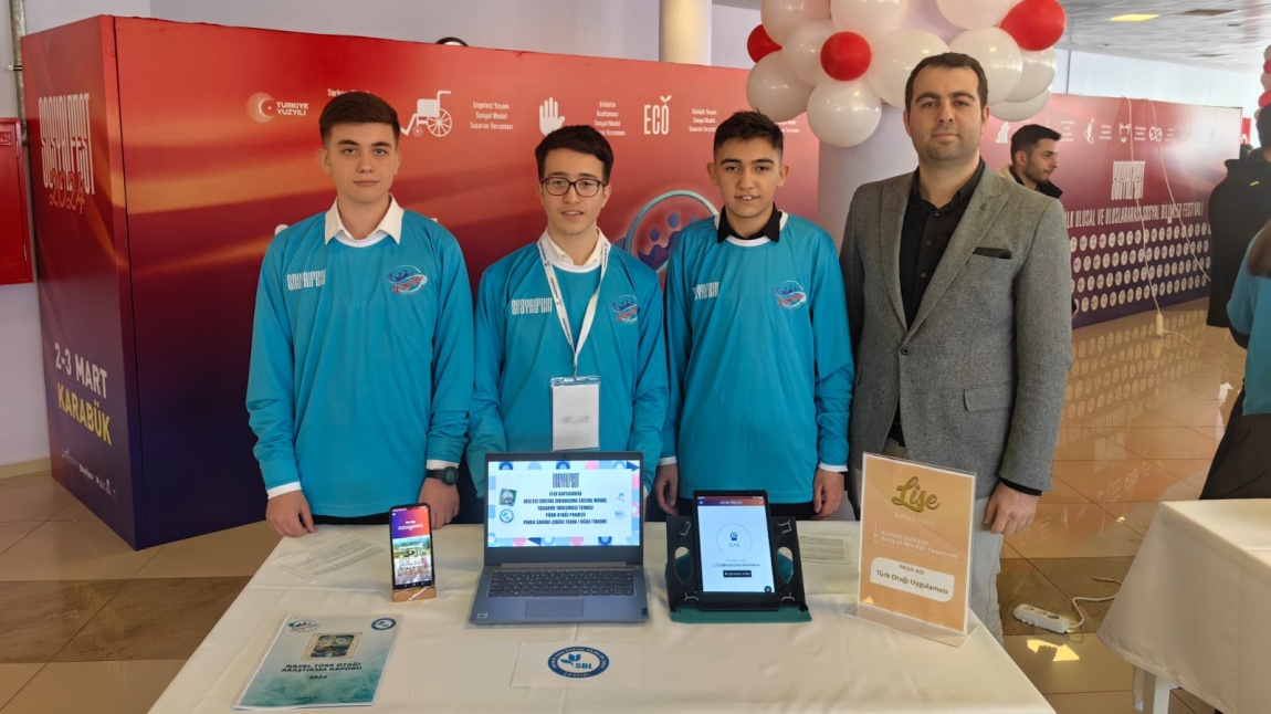 Sosyalfest Türkiye Finallerinde 2 ayrı proje ile finallere katıldık